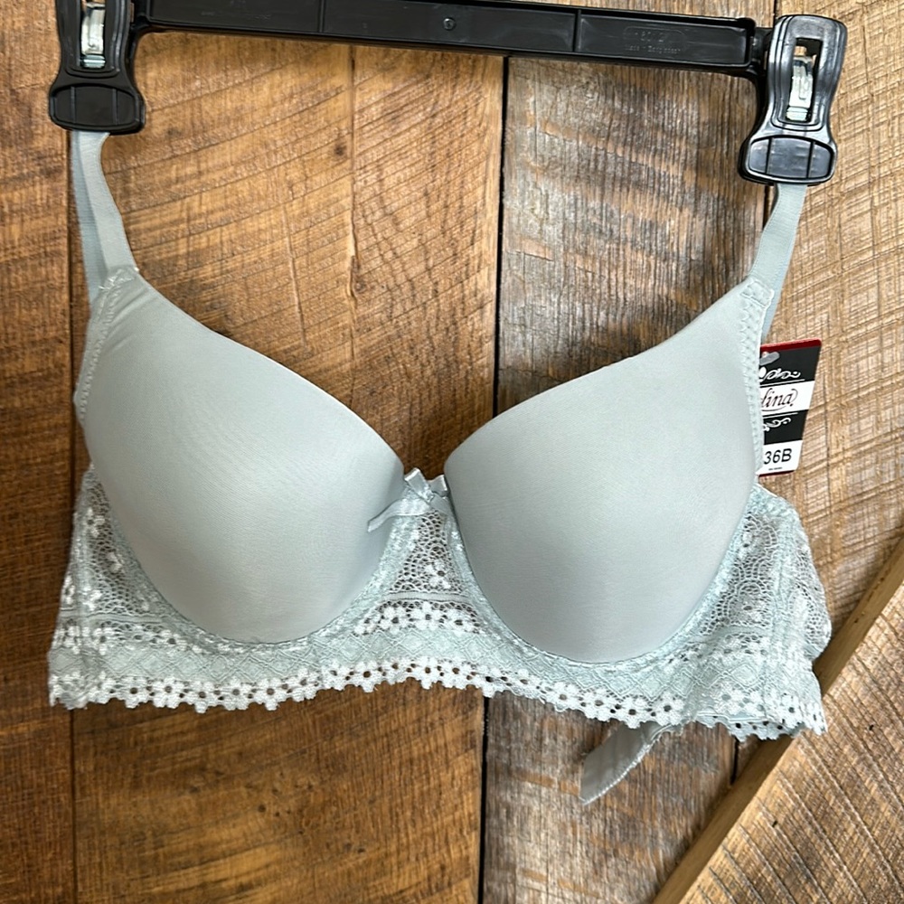 New with tag Angelina padded underwire bra size 36B